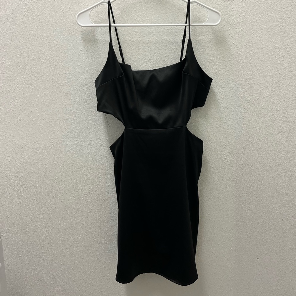 lucy in the sky, black side cut out mini dress, size 4 - Picture 3 of 5